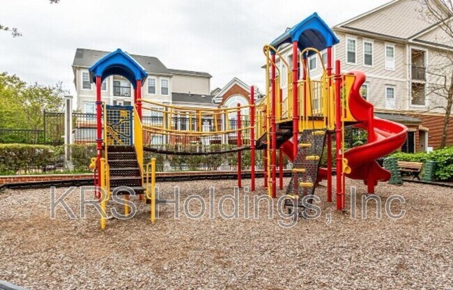 Building Photo - 11399 Aristotle Dr