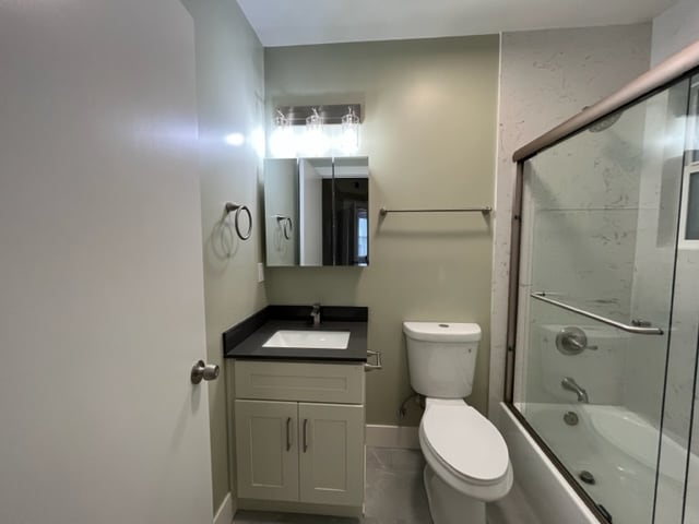 Building Photo - 1360 Pine St