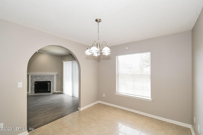 Building Photo - 8294 Rocky Creek Ct