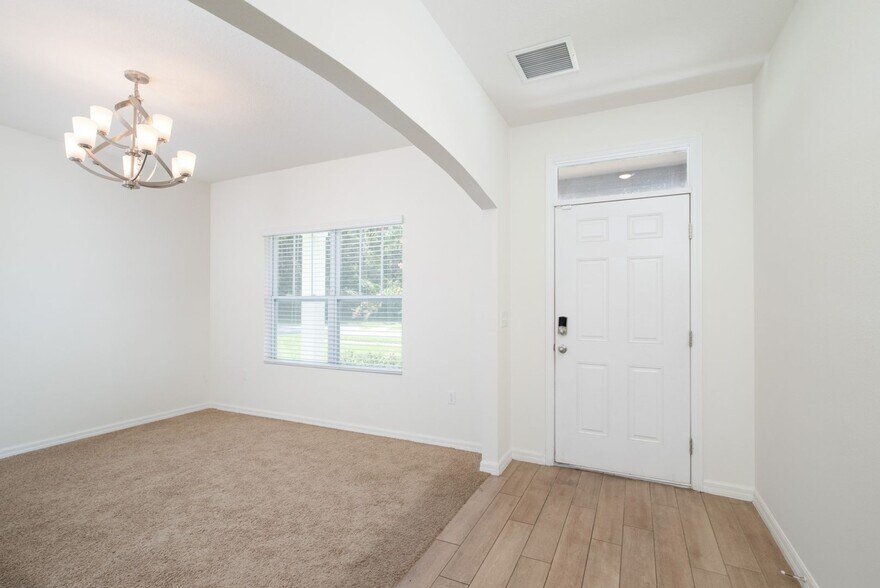 Building Photo - 8024 SW 60th Rd