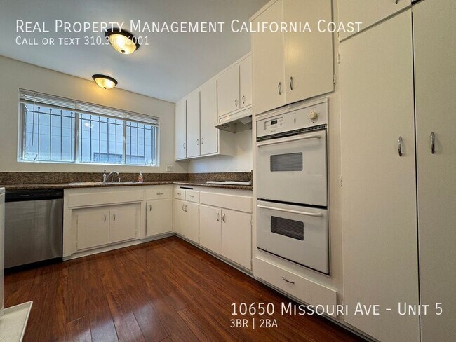 Building Photo - 10650 Missouri Ave