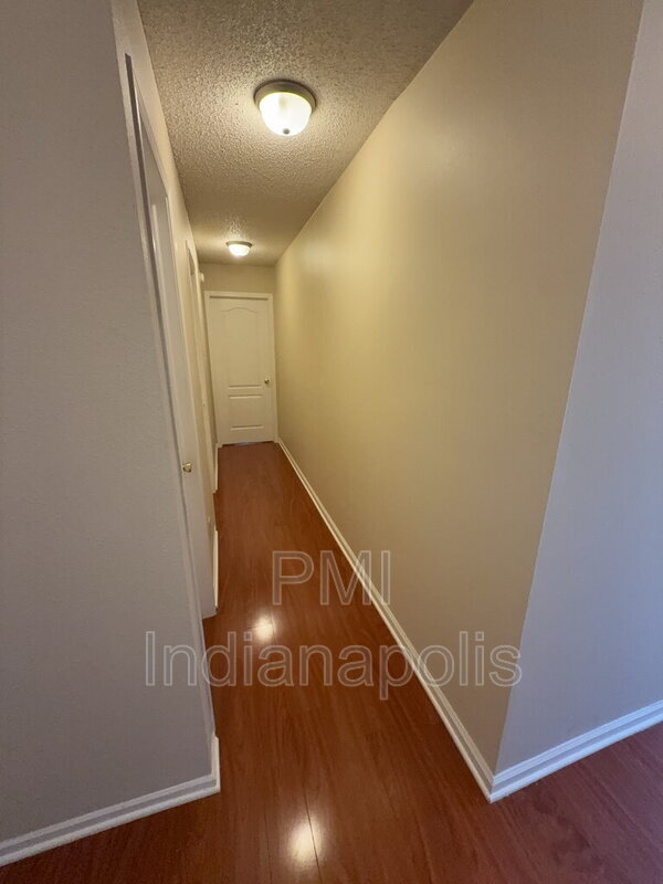 Building Photo - 12120 E 141st St