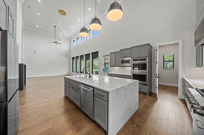 Building Photo - 19110 Wimberly Hills Ln