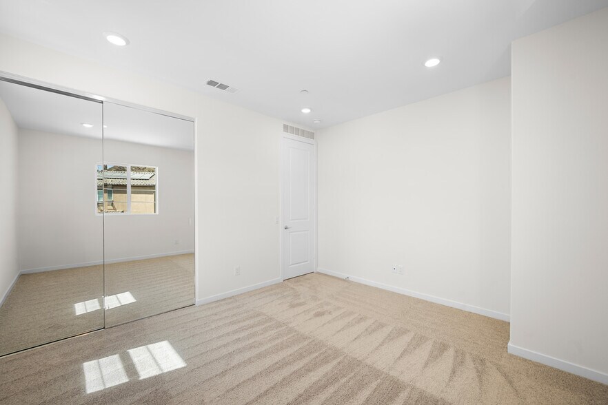 Building Photo - 23775 Orange Blossom Dr