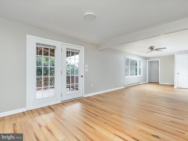 Building Photo - 21 Courtney Cir