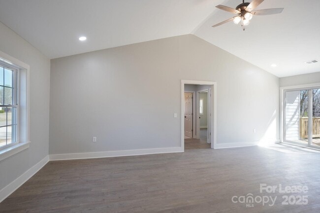 Building Photo - 132 Shady Grove Rd