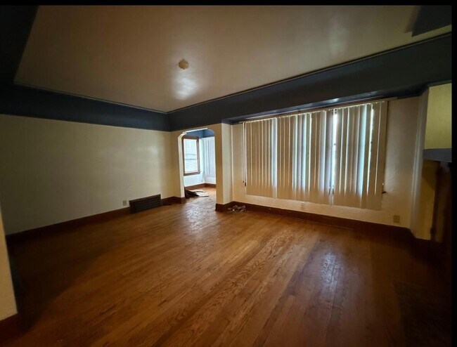 Building Photo - 5439 N 40th St
