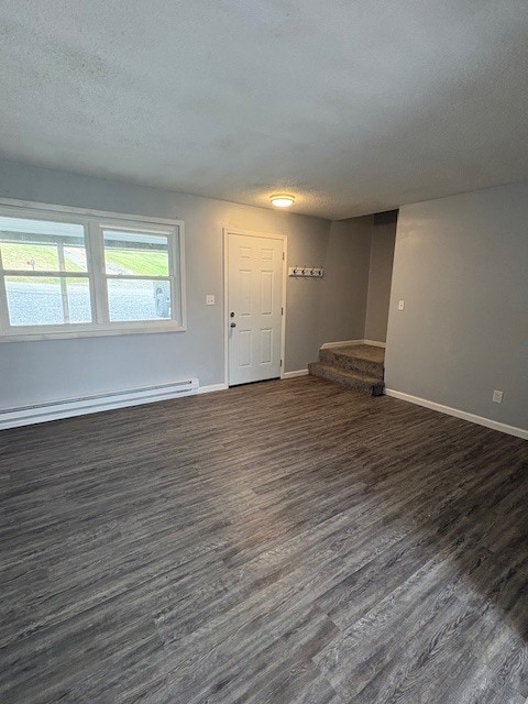 Building Photo - 151 Valley Heights