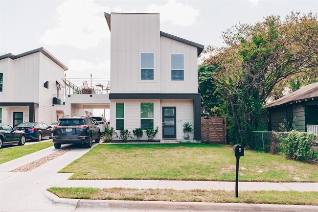 Primary Photo - 6305 Felix Ave