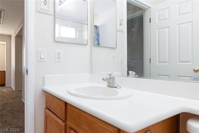 Building Photo - 7557 Spindrift Tide Ct