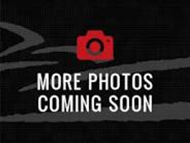 Building Photo - BEAUTIFUL  3 BEDROOM 2 BATH HOME / FINISHED BASEMENT/GARAGE