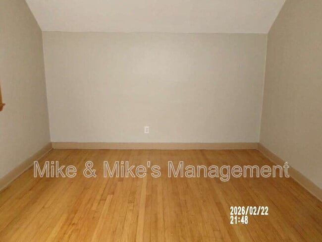 Building Photo - 4479A N 44th St