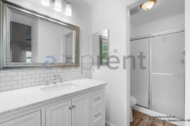 Building Photo - 9421 Feickert Dr