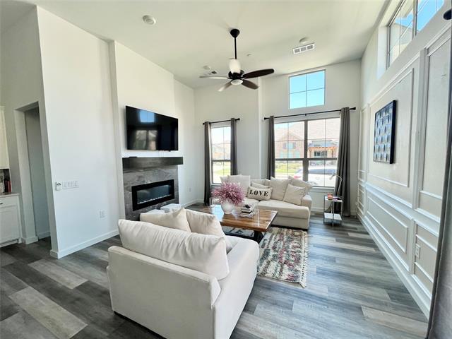 Building Photo - 2621 Chablis Dr