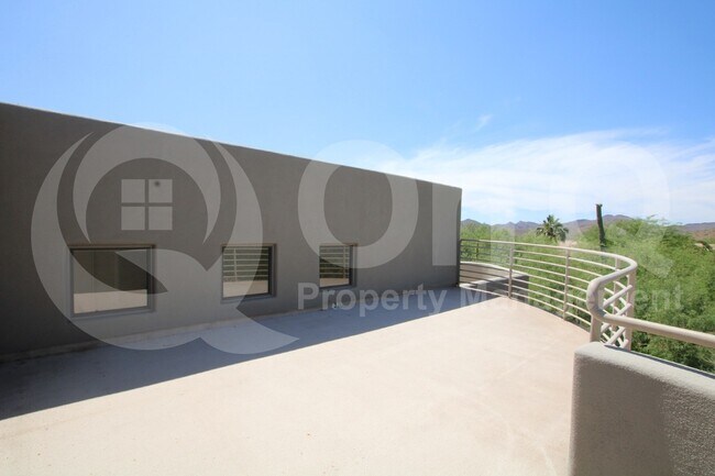 Building Photo - 5844 E Carefree Mountain Dr