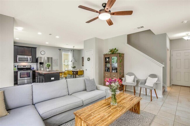 Building Photo - 9505 Southwick Dr