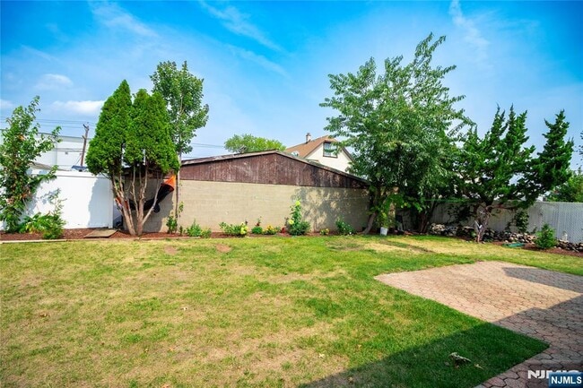 Building Photo - 29 13th