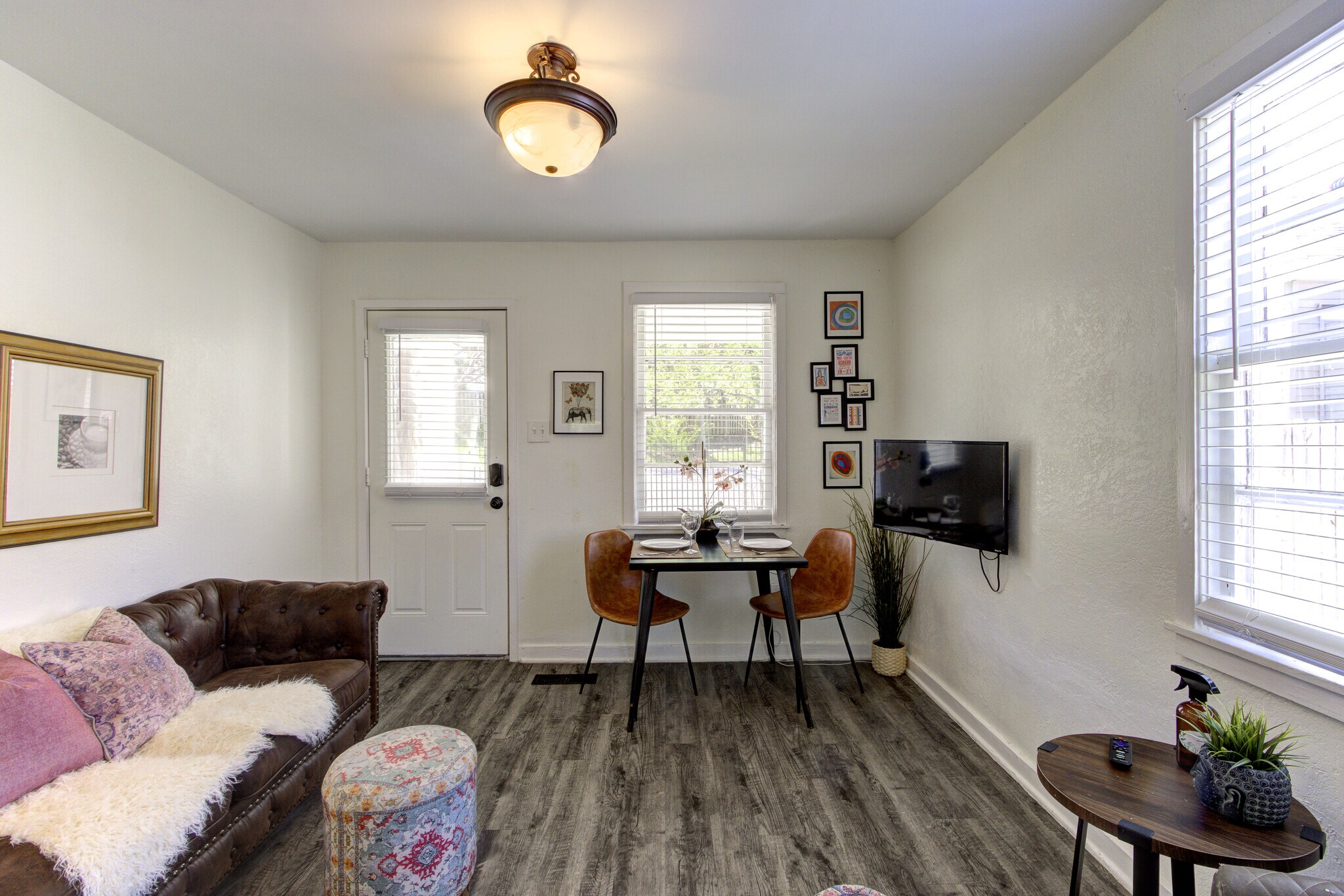 Building Photo - 1980 Jefferson Ave