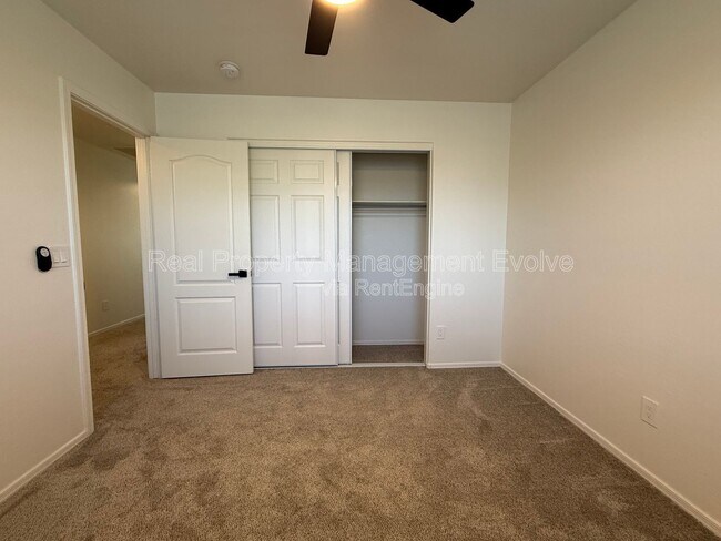Building Photo - 20858 N 90th Ave