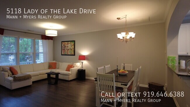 Building Photo - 5118 Lady of the Lake Dr