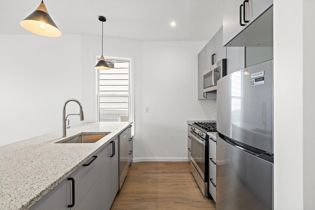 Building Photo - 20 Delaware Ave