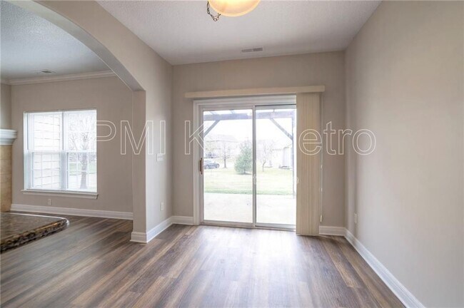 Building Photo - 8921 Inkster St