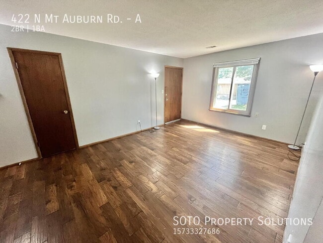Building Photo - 422 N Mt Auburn Rd