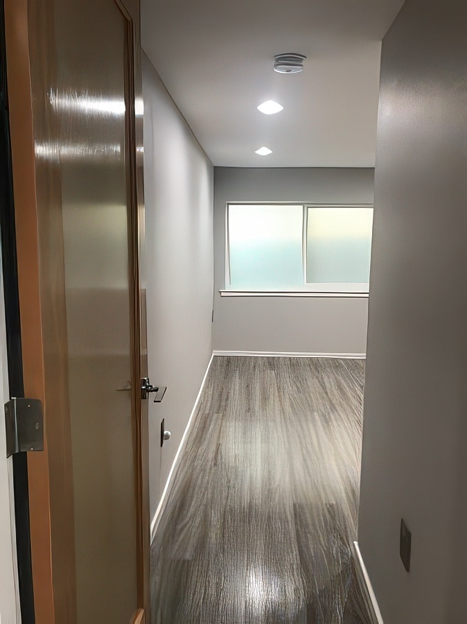 View into bedroom - 831 NE Holland St