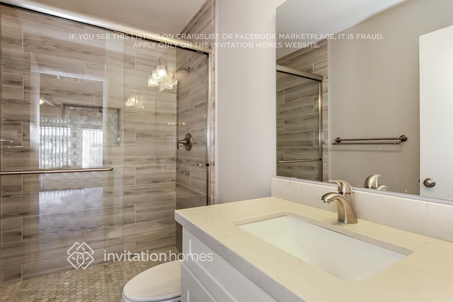 Building Photo - 11012 N 47th Ave