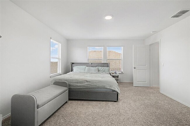 Building Photo - 18517 Cremello Dr