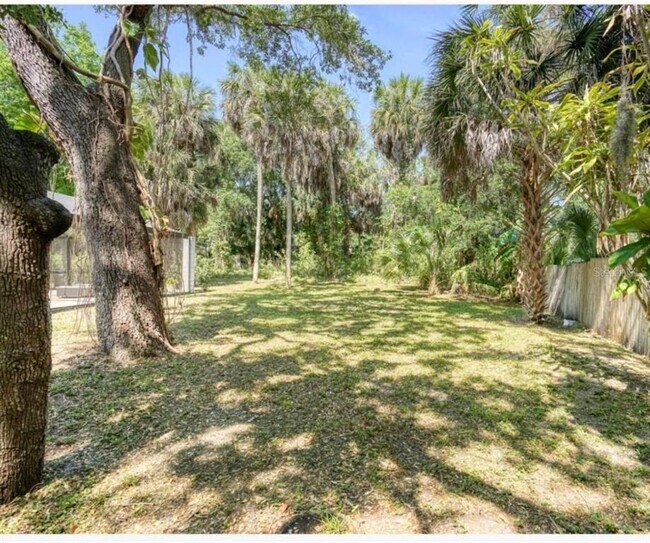 Building Photo - 5153 Miller Bayou Dr