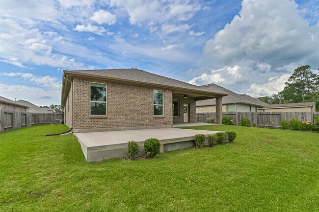 Building Photo - 8810 Vasco da Gama Trace