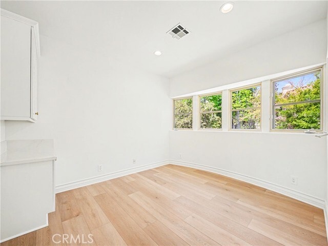 Building Photo - 3907 Peartree Pl