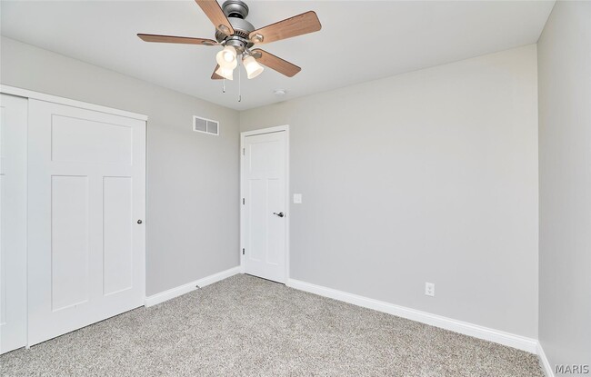 Building Photo - 5542 Autumn Trace Pkwy
