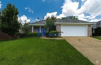 Building Photo - 3 Bed/2 Bath Home in Brandon