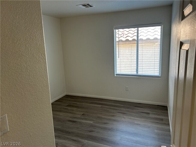 Building Photo - 10296 Magnolia Tree Ave