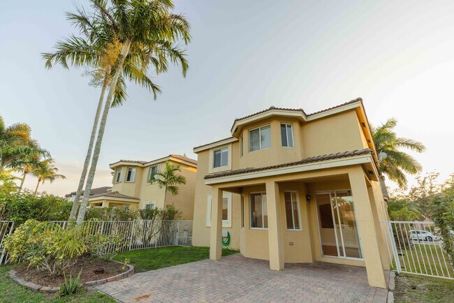 Building Photo - 542 Conservation Dr