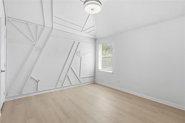 Building Photo - 417 Niagara Falls Dr