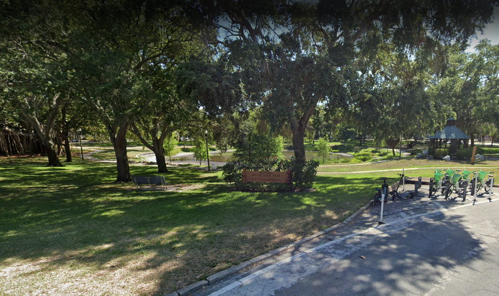 Walking Distance to Beautiful Round Lake Park - 808 9th Ave N