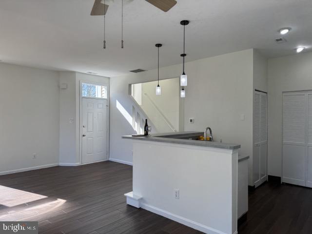 Building Photo - 1101 Barbara's Ct