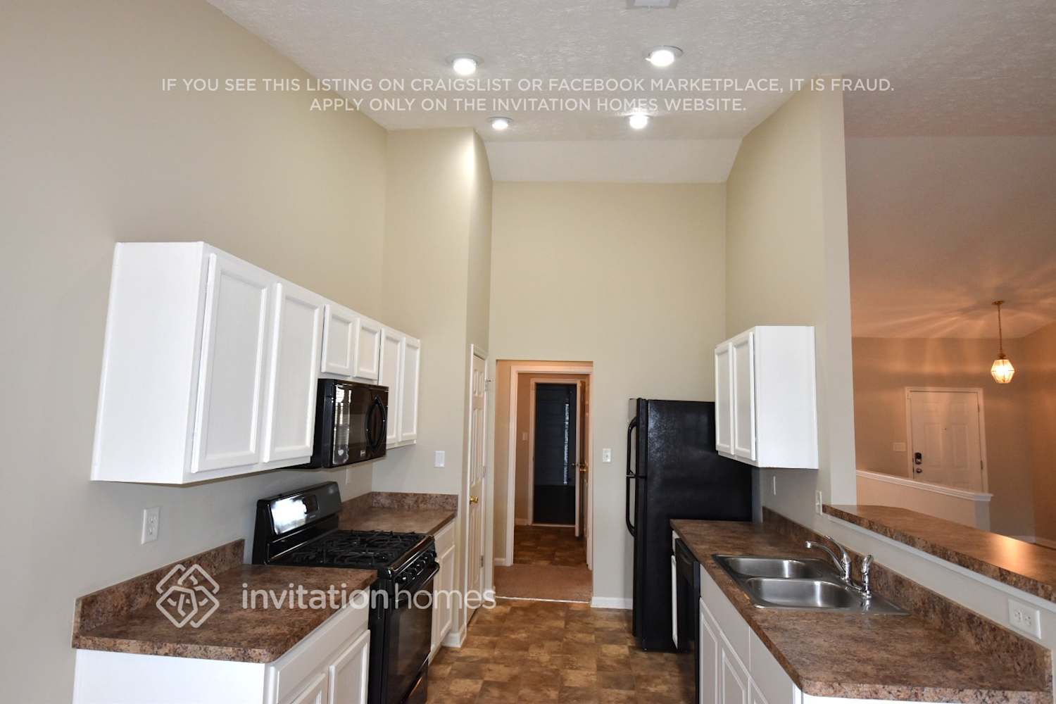 Building Photo - 304 Spring Moor Ln