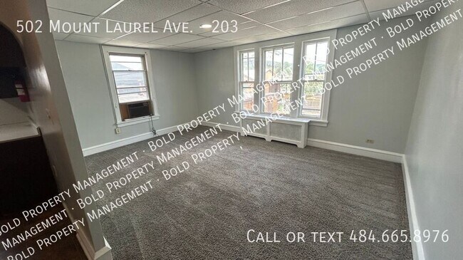 Building Photo - 502 Mount Laurel Rd