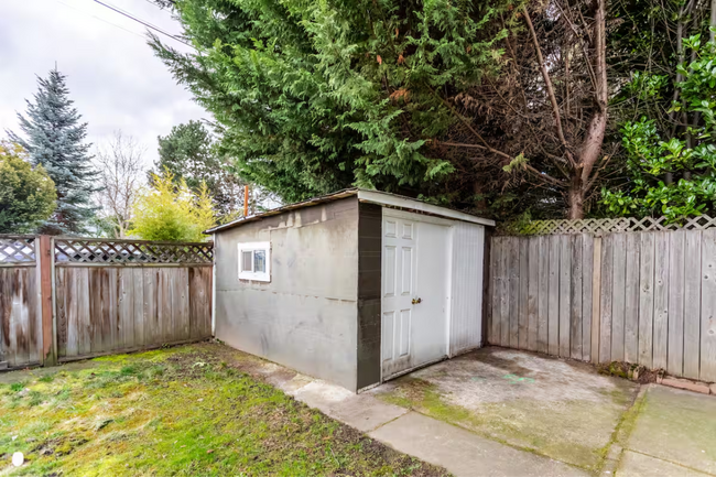 Building Photo - 9021 8th Ave S