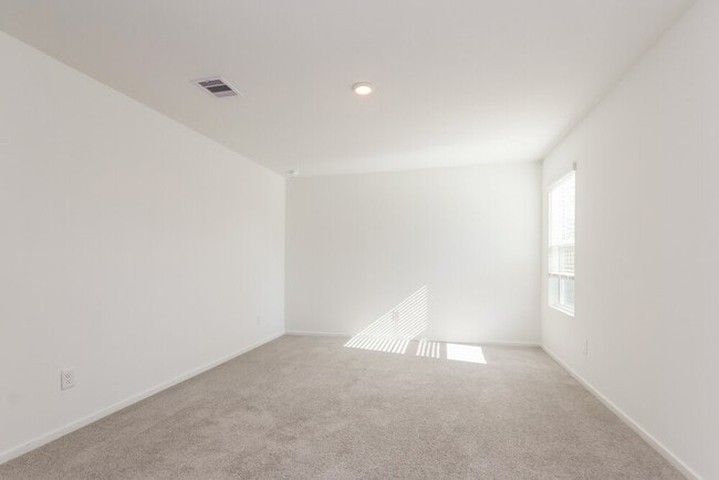 Building Photo - 15286 Abella Dr