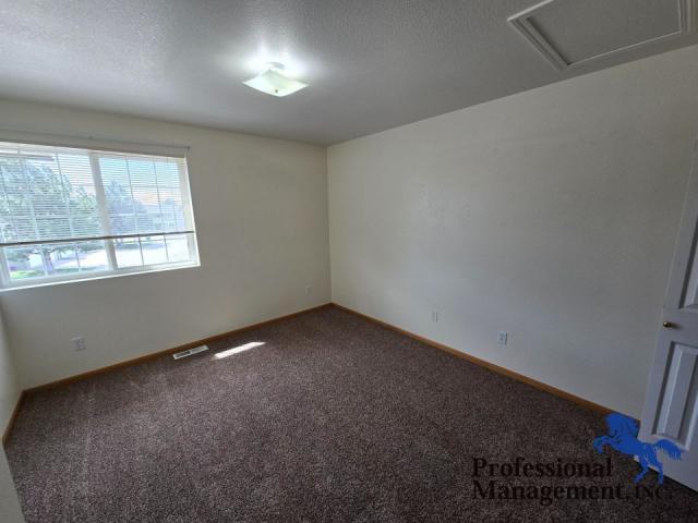 Building Photo - 2 bedroom in Billings MT 59102