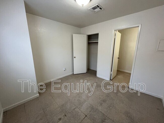 Building Photo - 9310 Rd 236