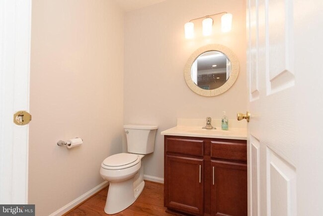 Building Photo - 521 Dogwood Dr