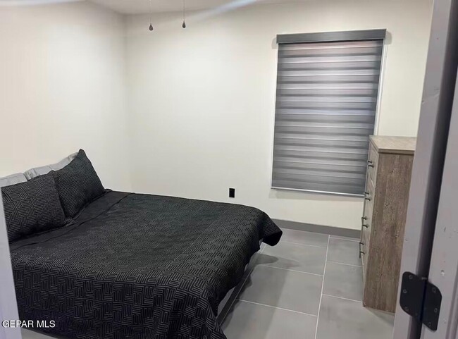 Building Photo - 6902 S Angora Loop Ave