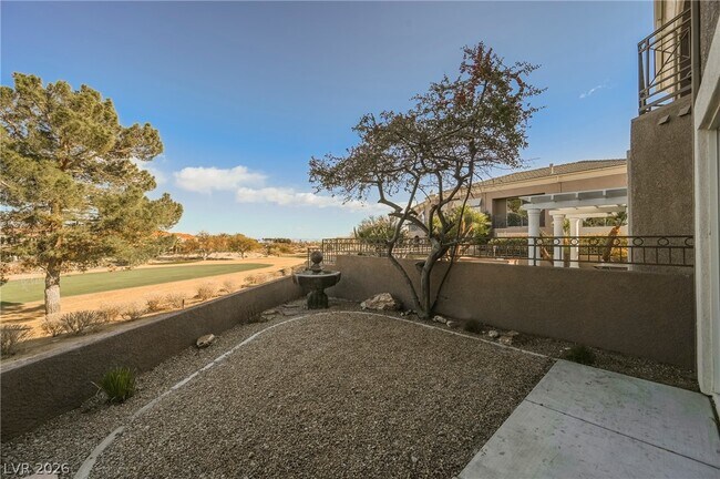 Building Photo - 9108 Vista Greens Way