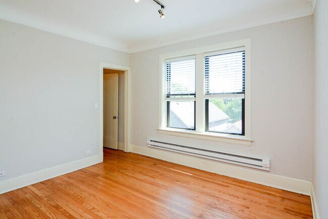 Building Photo - 2328 N Rockwell St